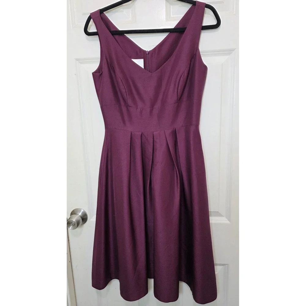 Lynn Lugo Dress Womens 2 Burgundy 100% Silk Pleated V-Neck Cocktail Wedding Form